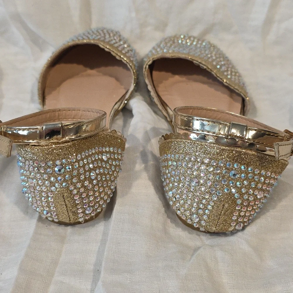 (J36) Link Gold Crystal Embellished Sandals